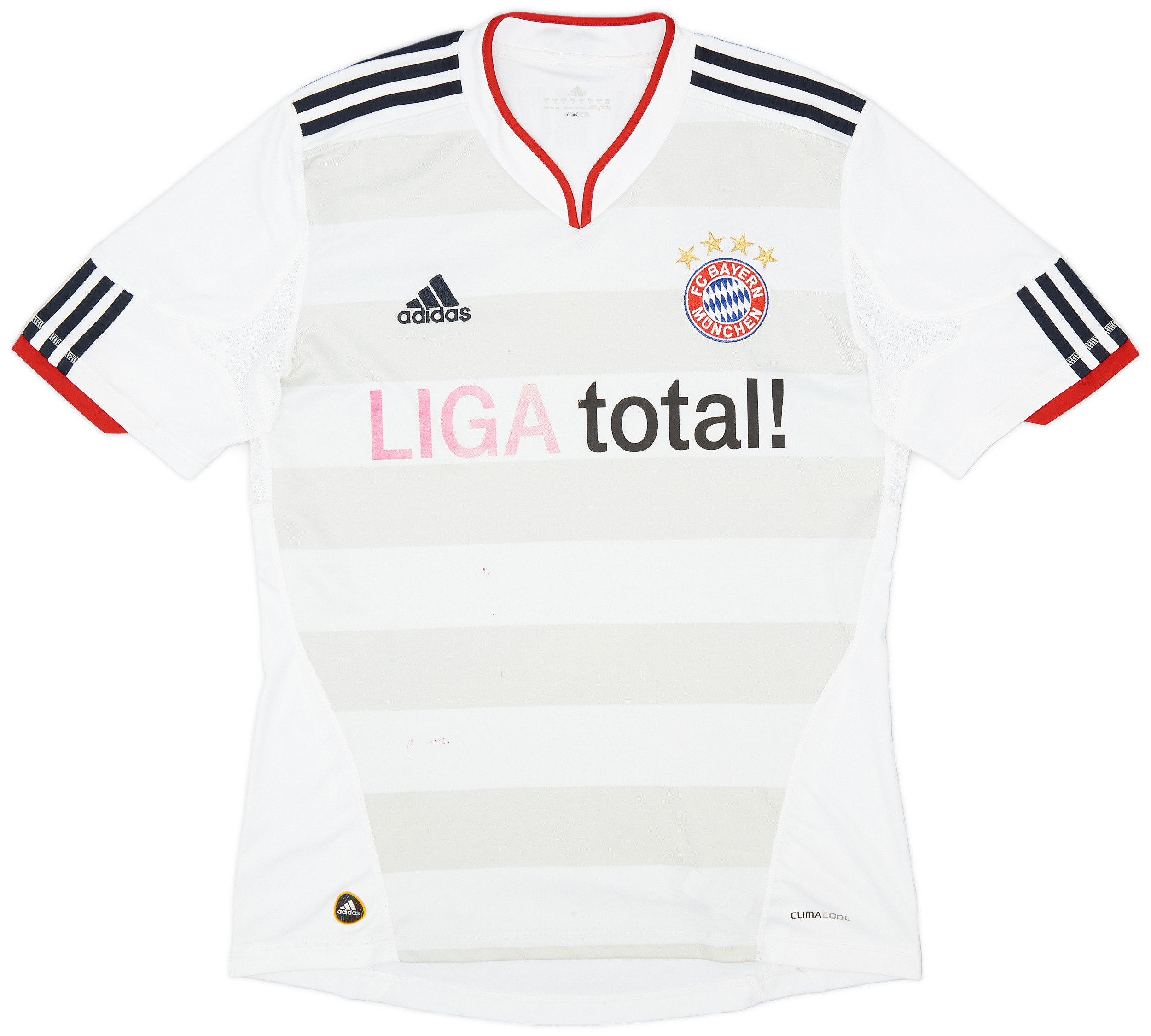 2010-11 Bayern Munich Away Shirt - 6/10 - ()