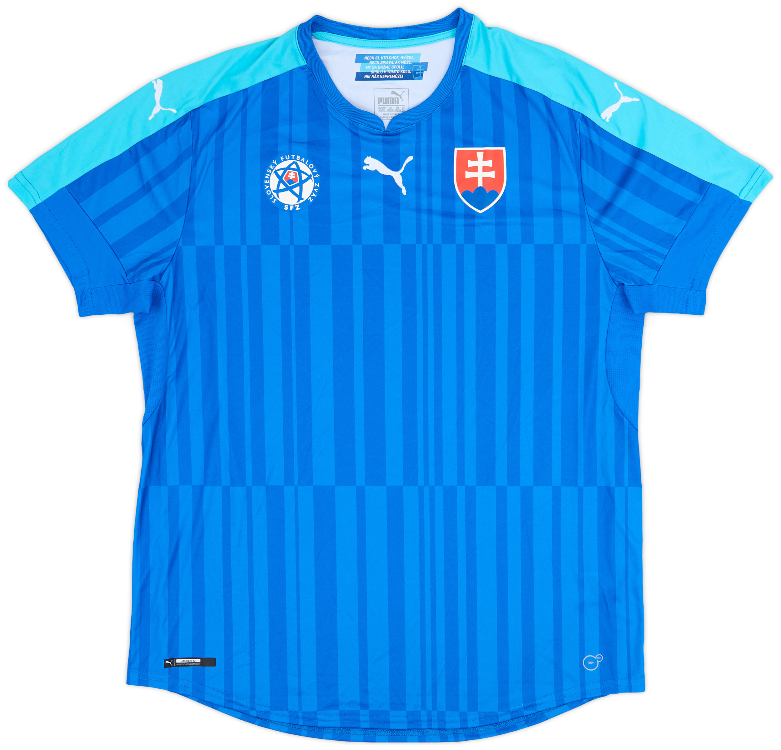 2016-17 Slovakia Away Shirt - 9/10 - ()