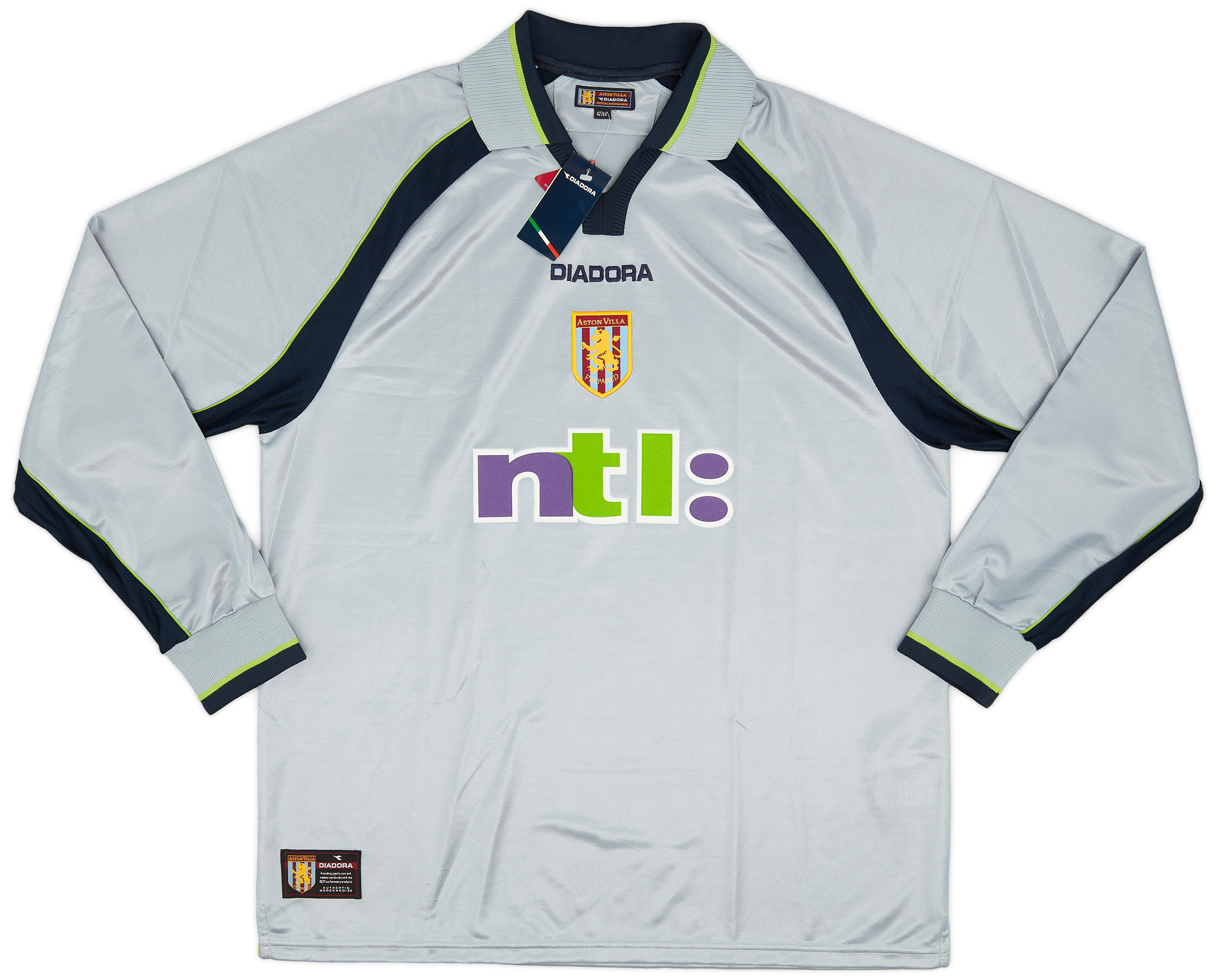 2001-02 Aston Villa Away Shirt ()
