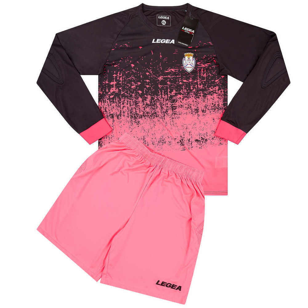 2019-20 CD Feirense Shirt & Shorts Kit *BNIB* XL