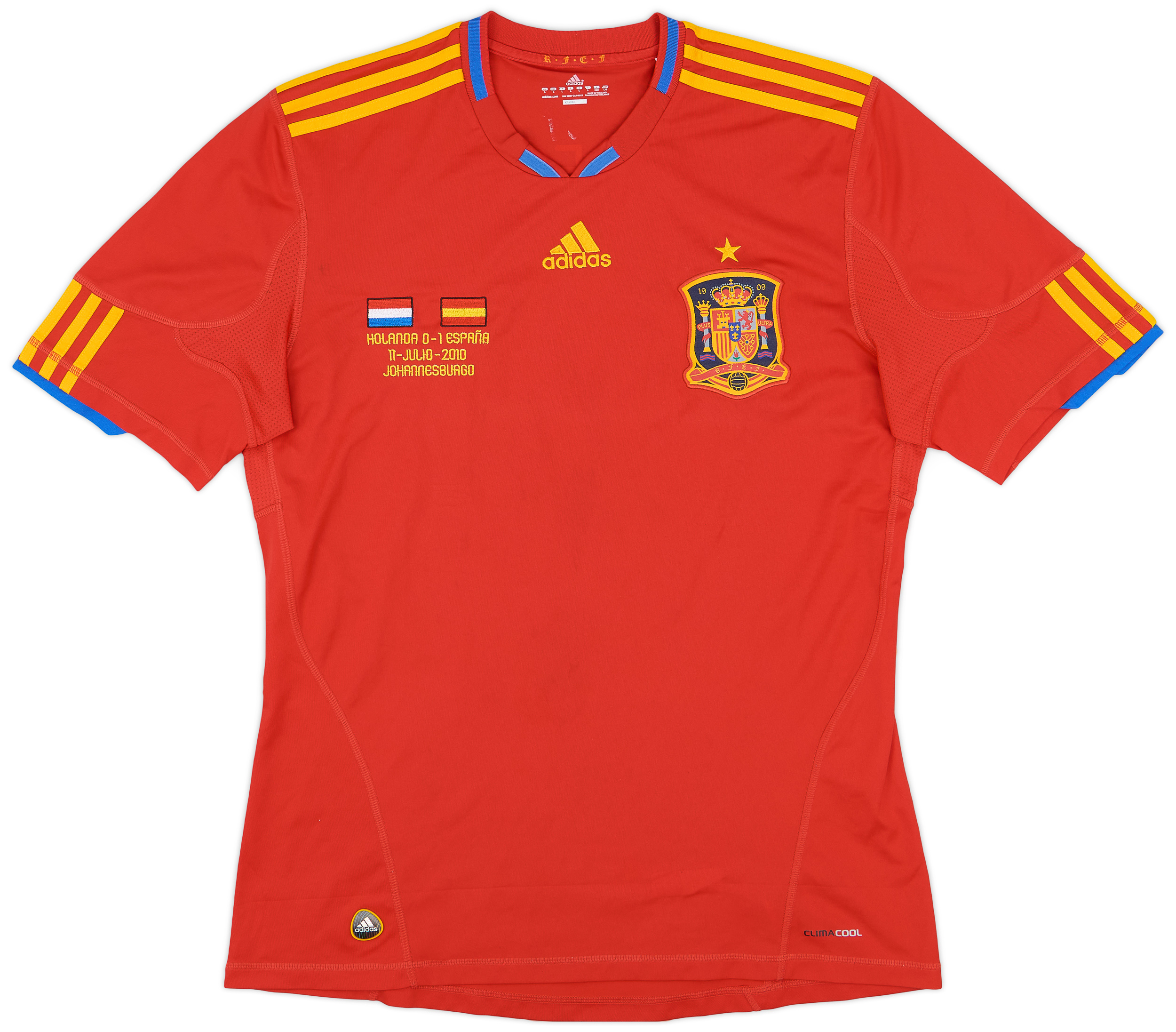 2009-10 Spain Squad Signed Home Shirt - 8/10 - ()