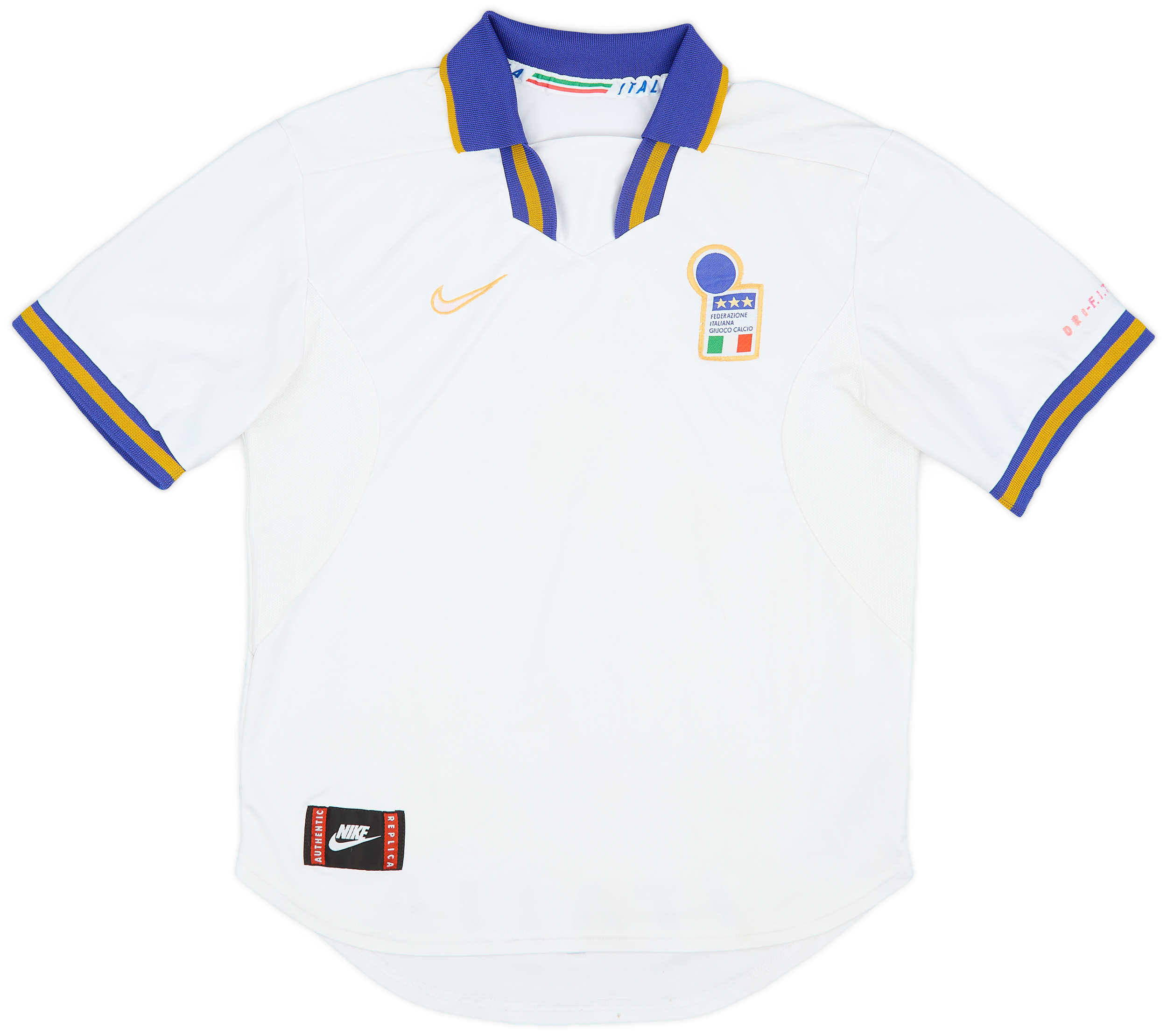 1996-97 Italy Away Shirt - 5/10 - ()