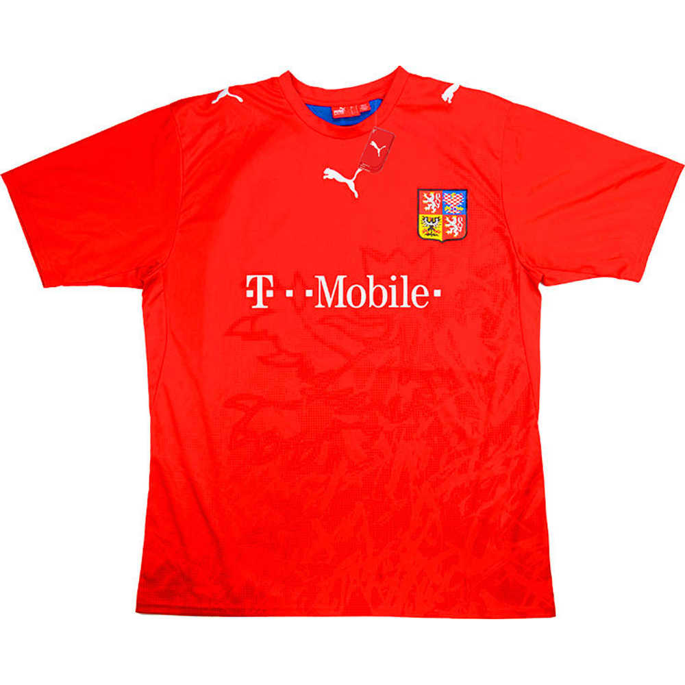 2006-08 Czech Republic Home Basic Shirt *w/Tags* XL