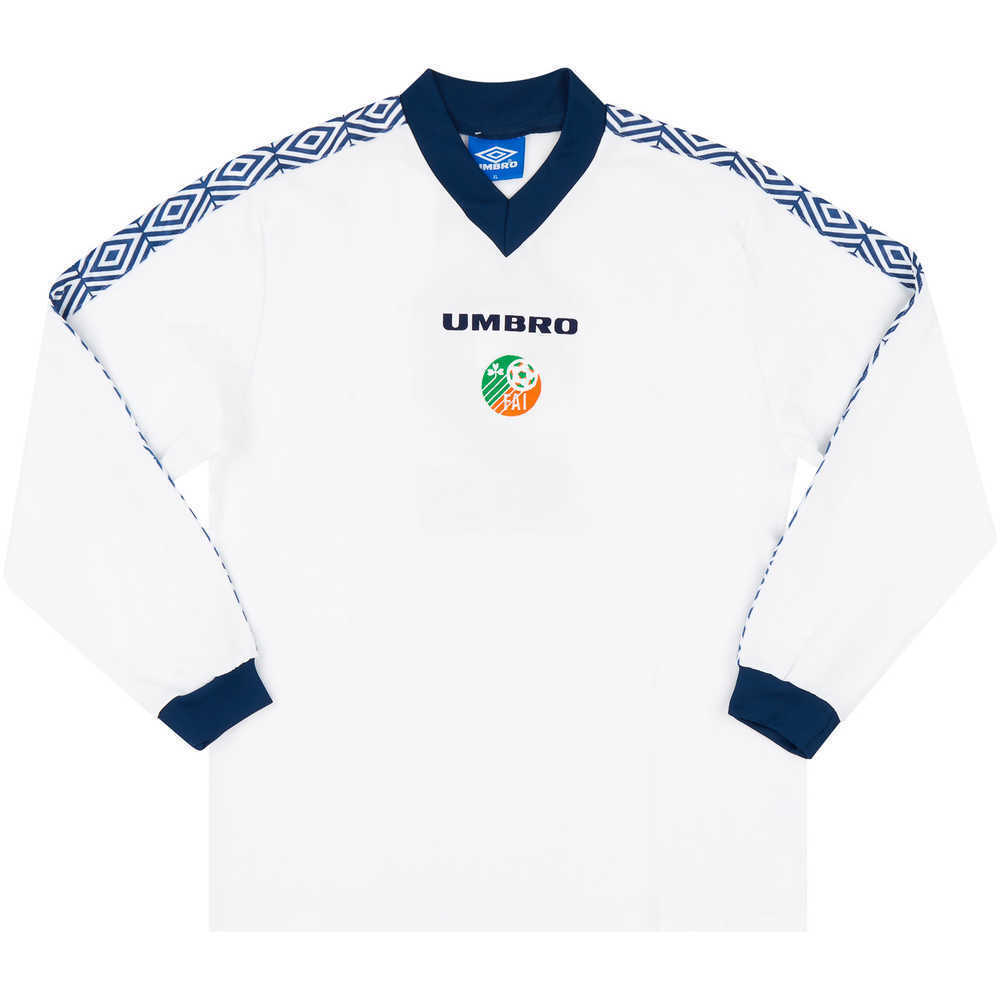 1996-97 Ireland U-18 Match Issue Away L/S Shirt #2 (Maybury)
