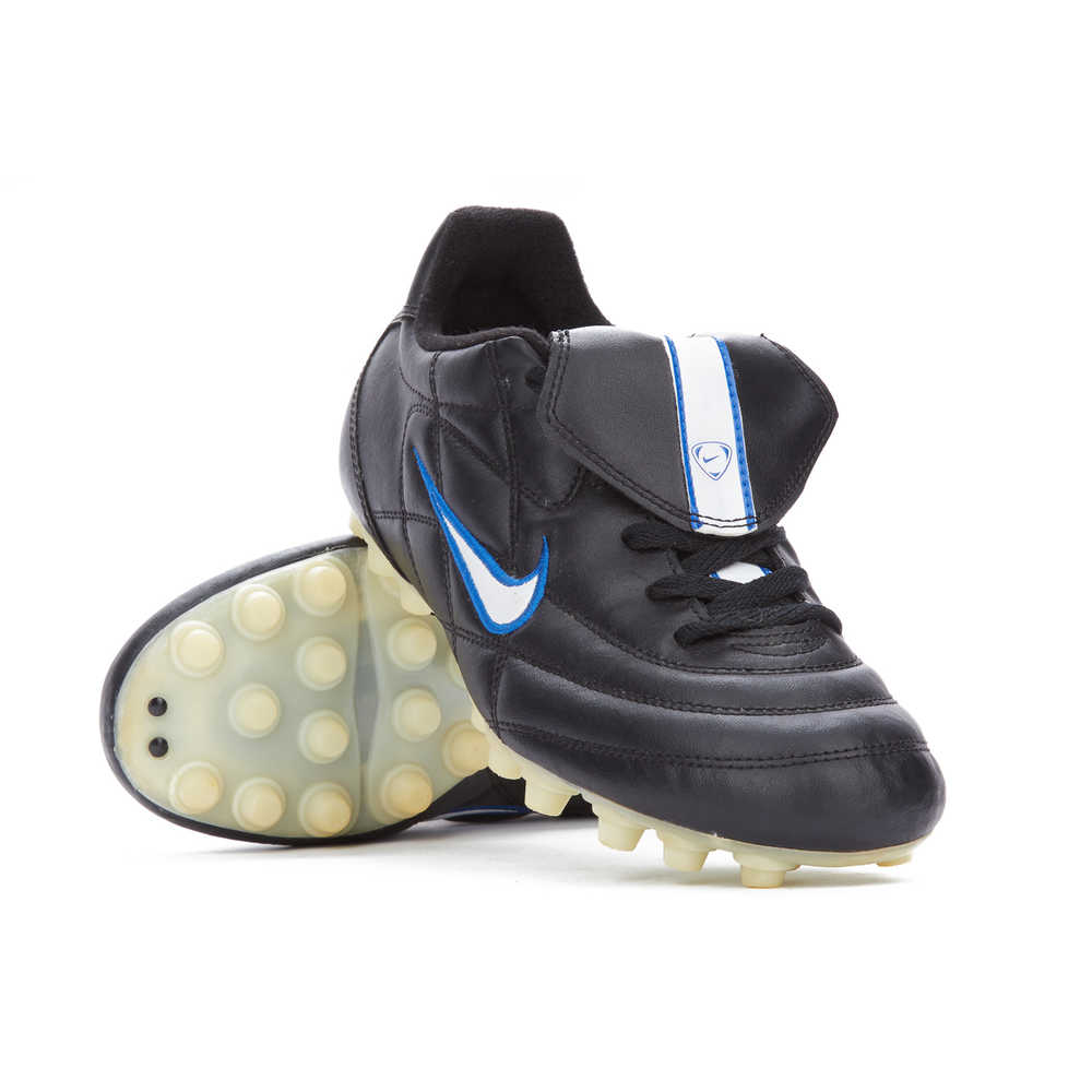 nike tiempo 750 football boots
