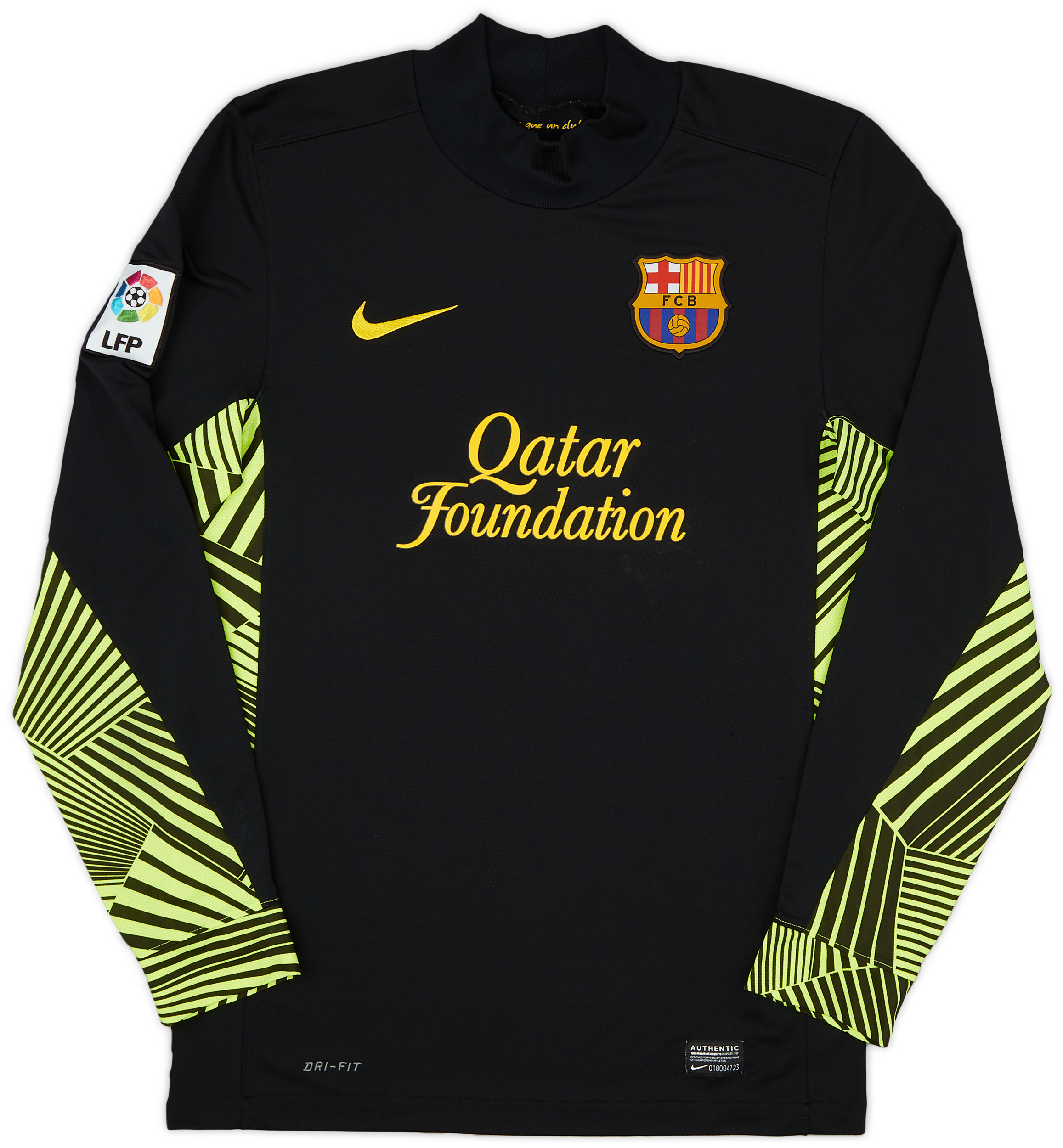 2011-12 Barcelona GK Shirt - 6/10 - ()