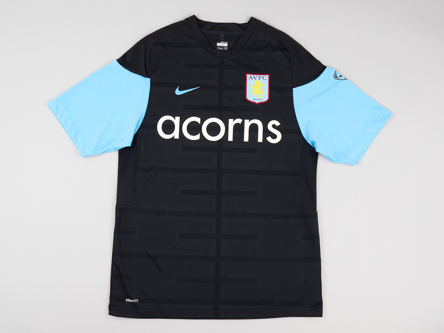 2010s Aston Villa Nike Training Shirt (Very Good) M