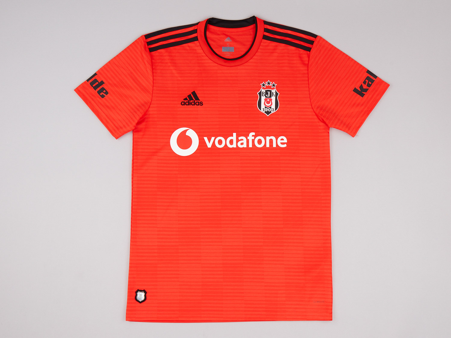 2018-19-besiktas-third-shirt-excellent-s