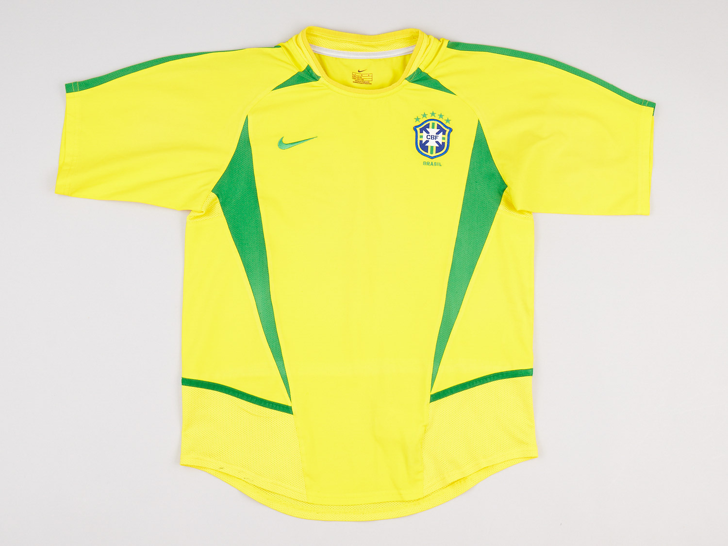 2002-04 Brazil Home Shirt (Good) L.Boys