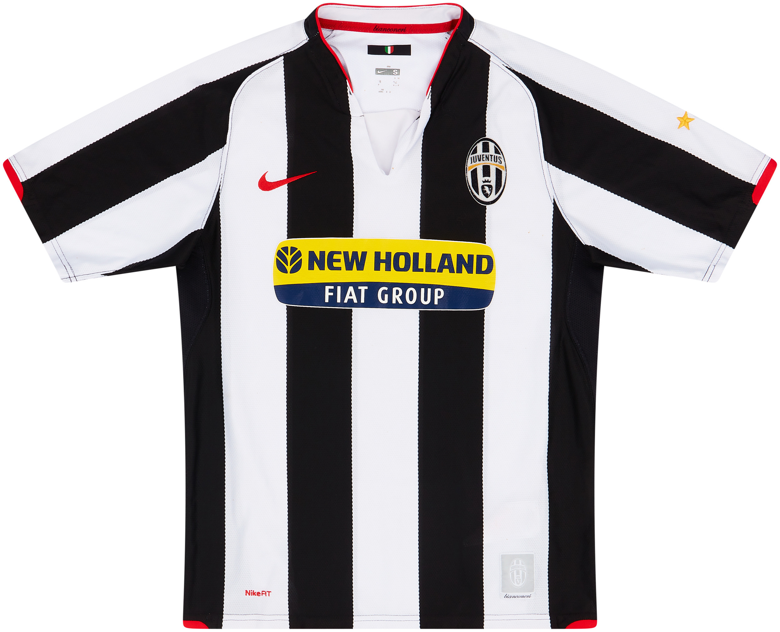 Juventus Away football shirt 2011 - 2012.