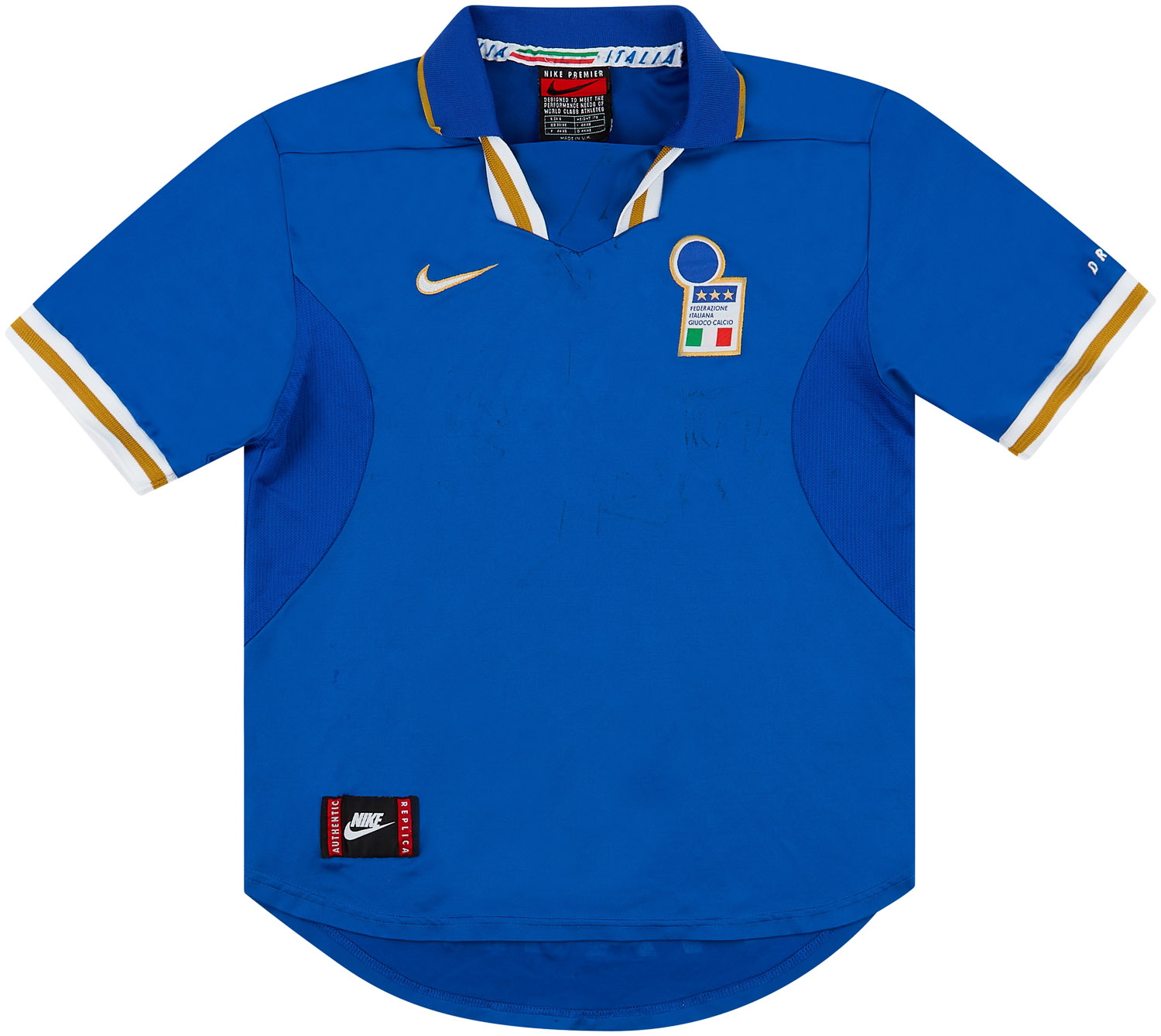 1996-97 Italy Home Shirt - 6/10 - ()