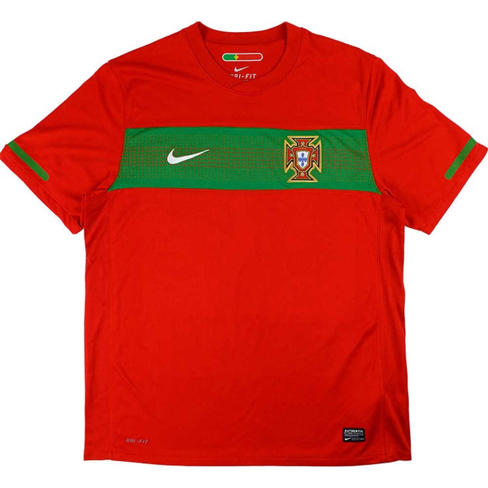 2010-11 Portugal Home Shirt (Excellent) XL.Boys