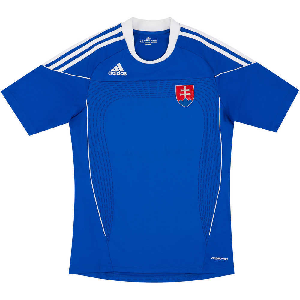 2010-11 Slovakia Away Shirt (Excellent) M