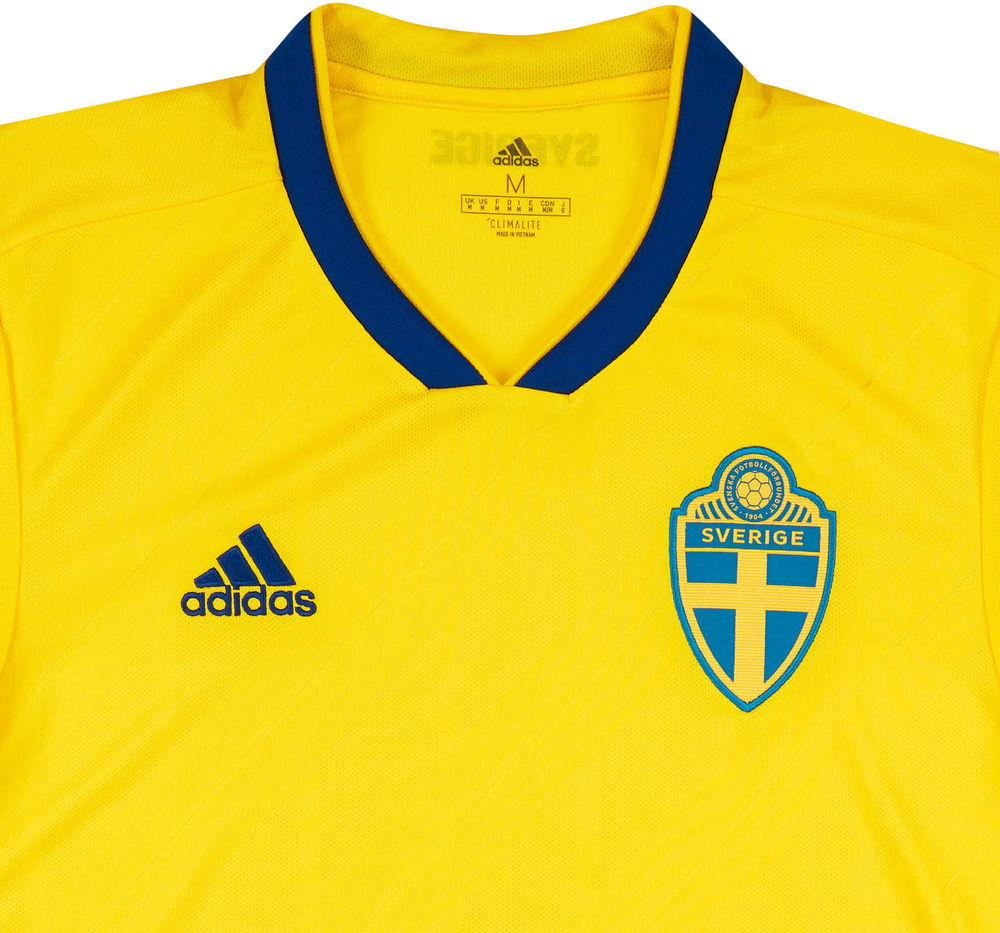 2017-19 Sweden Home Shirt (Excellent) XL.Boys-Sweden