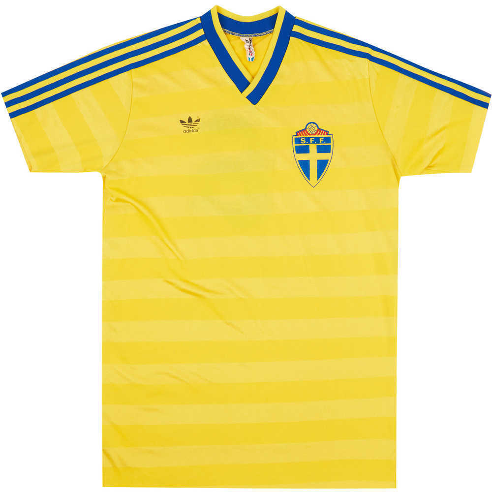 1986-88 Sweden Match Issue Home Shirt #6