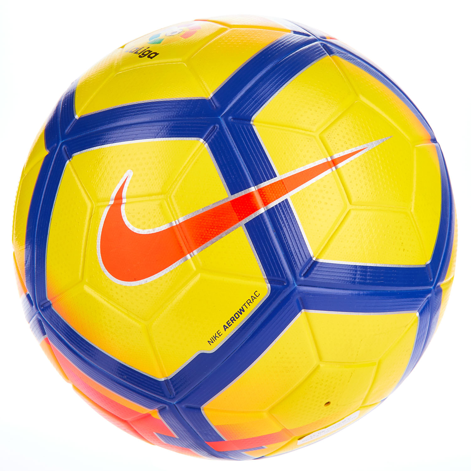 2017 208. Мяч Nike желтый 2015.