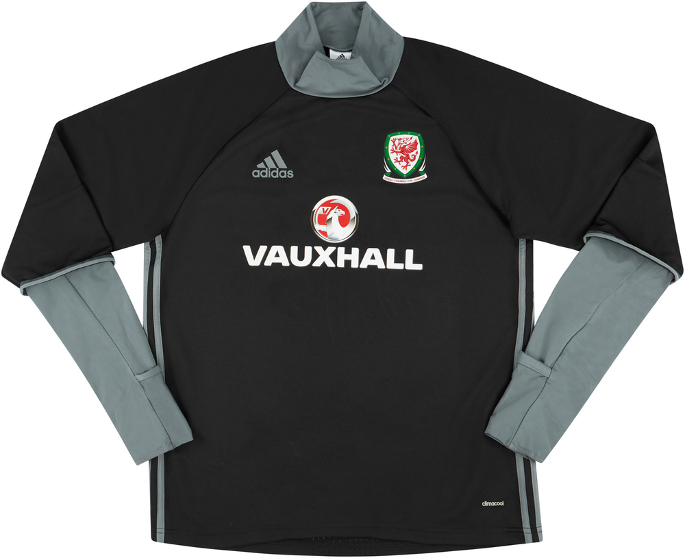 2016-17 Wales Player Issue Training Top (Excellent) S-Clearance Wales Player Issue View All Clearance Training Hoodies & Sweat Tops Euro 2020 New Training