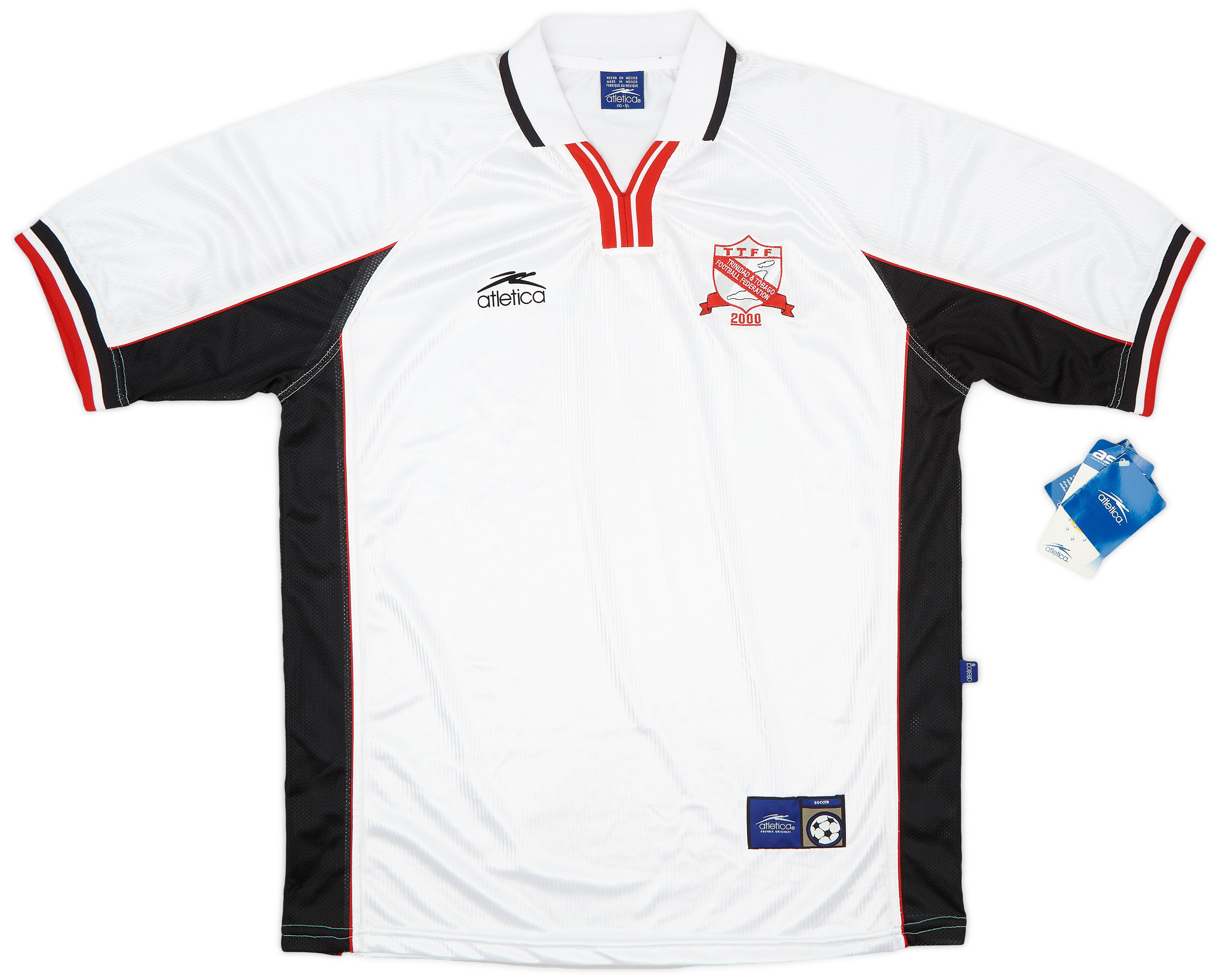 2000 Trinidad and Tobago Away Shirt ()